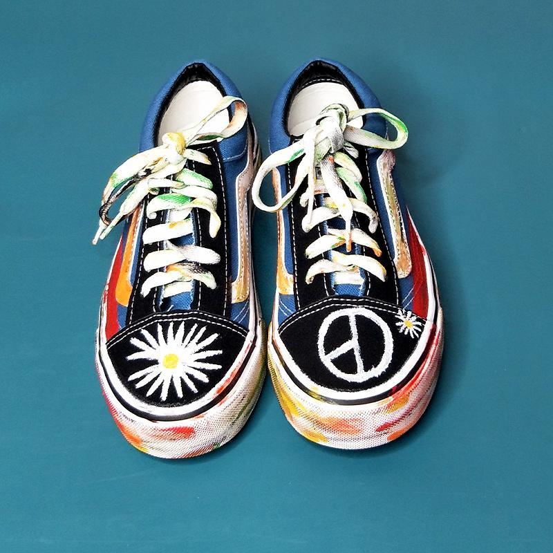 人気爆発 手描き落書き風 カジュアル ズック靴