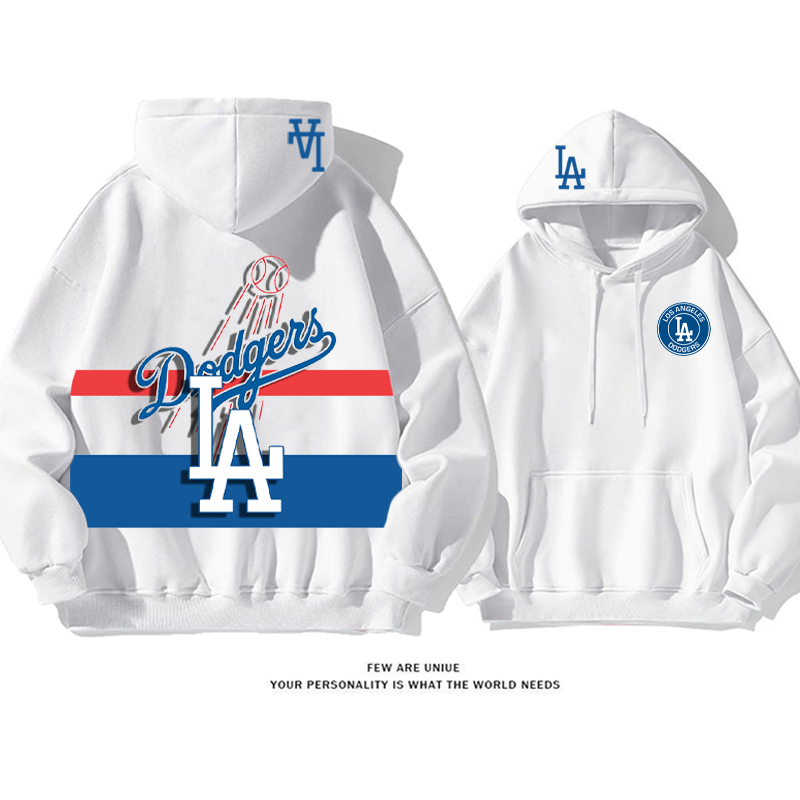 カジュアルスポーツスタイル 傾向 プリント柄フード付きパーカー