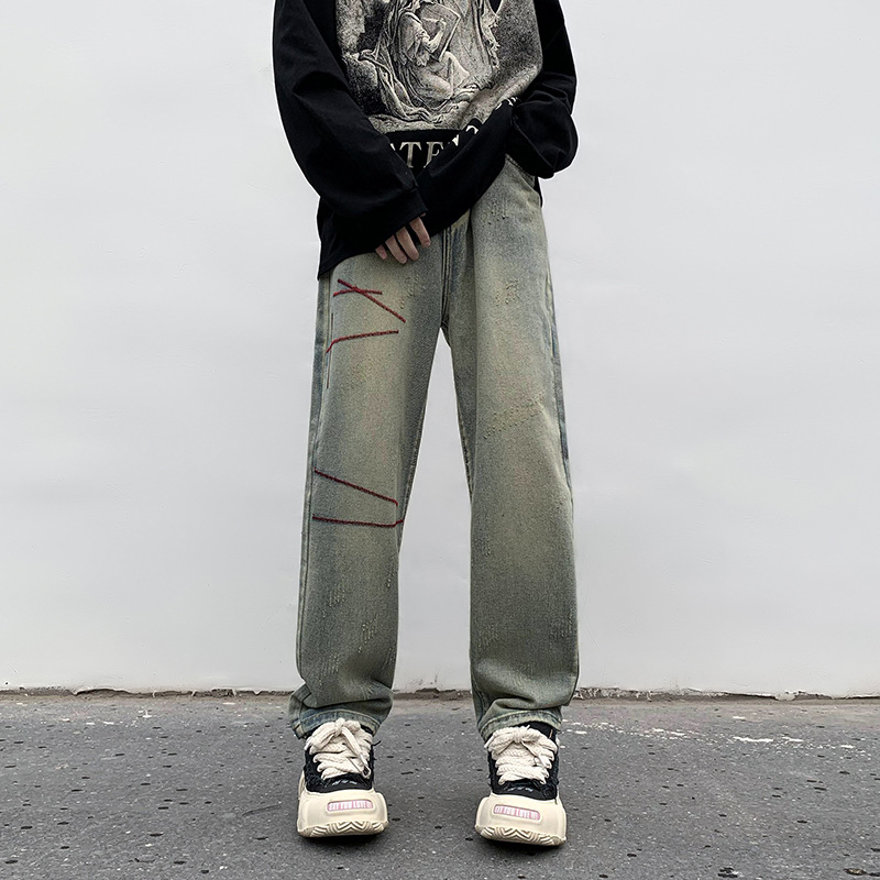 赤い糸の刺繍 ハイファッションセンス ヴィンテージスタイル ジーンズ