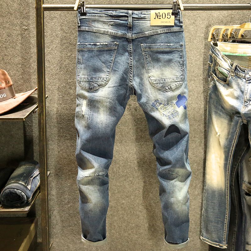 アメリカンスタイル ストリートスタイル 落書き風 に刺繍 ダメージデニムパンツ