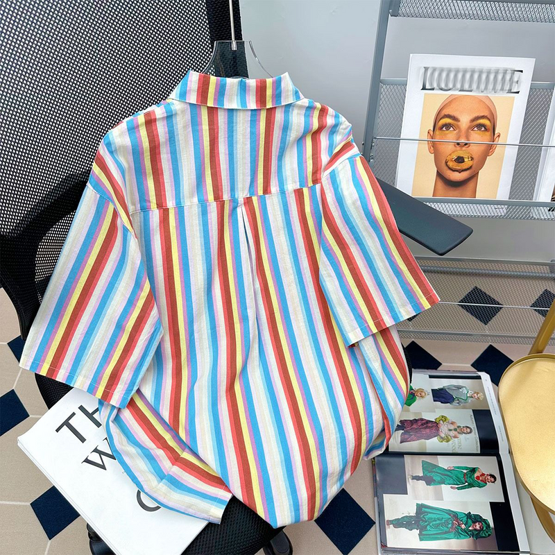 INS大人气 虹色のストライプ 半袖シャツ